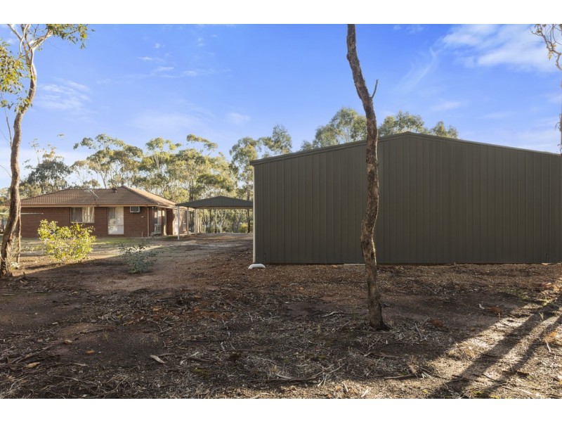 92 East Road, Huntly VIC 3551