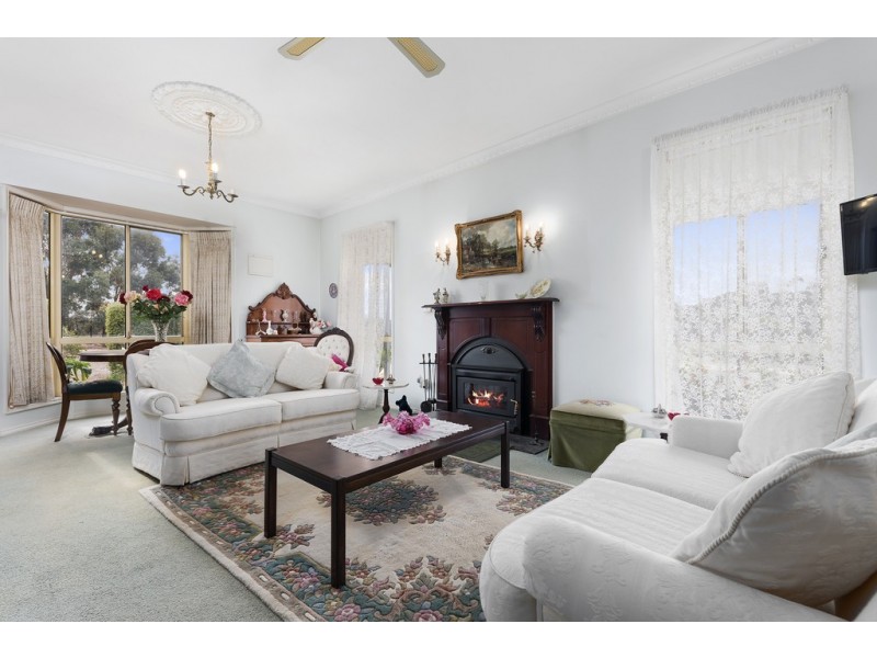 356 Scenic Road, Eddington VIC 3472