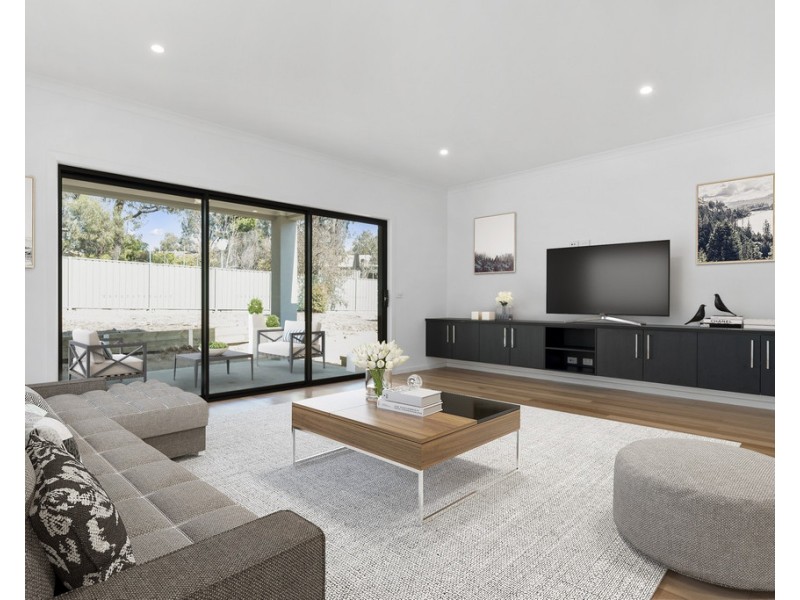 2/130 McIvor Road, Kennington VIC 3550