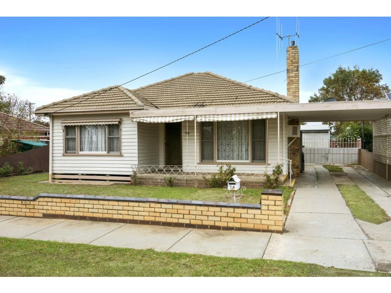 74 Nelson Street, California Gully VIC 3556