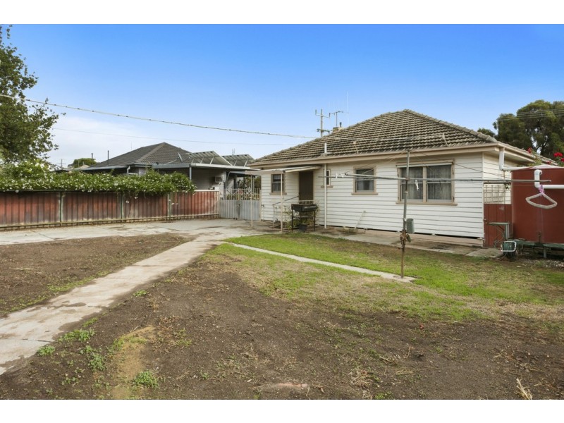 74 Nelson Street, California Gully VIC 3556