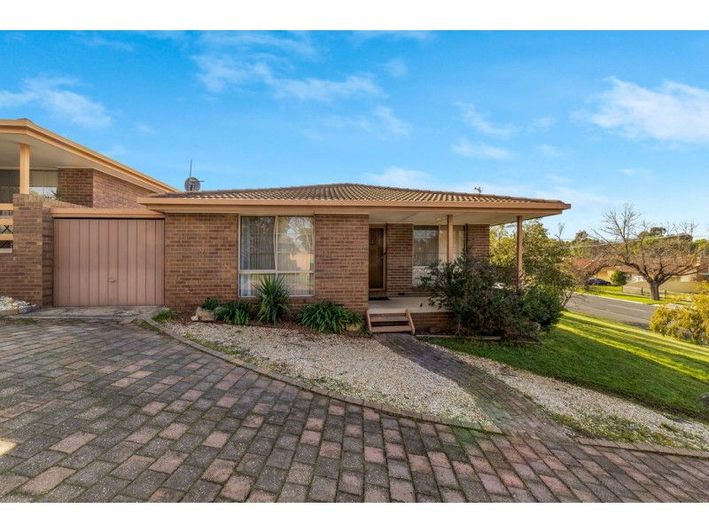 1/46 Mackenzie Street West, Golden Square VIC 3555