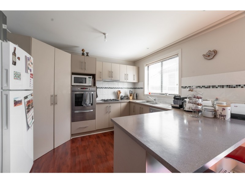 19A Lowe Street, Kangaroo Flat VIC 3555