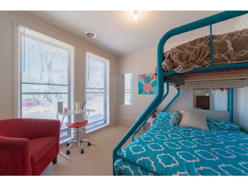 19A Lowe Street, Kangaroo Flat VIC 3555