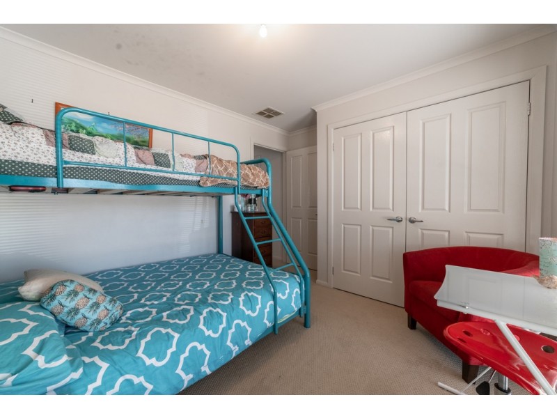 19A Lowe Street, Kangaroo Flat VIC 3555