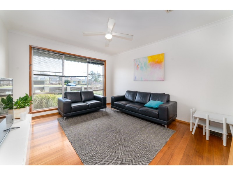 30 Lowndes Street, Kennington VIC 3550