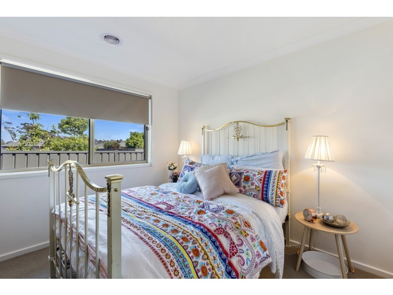 2A and 2B Oldaker Road, Huntly VIC 3551