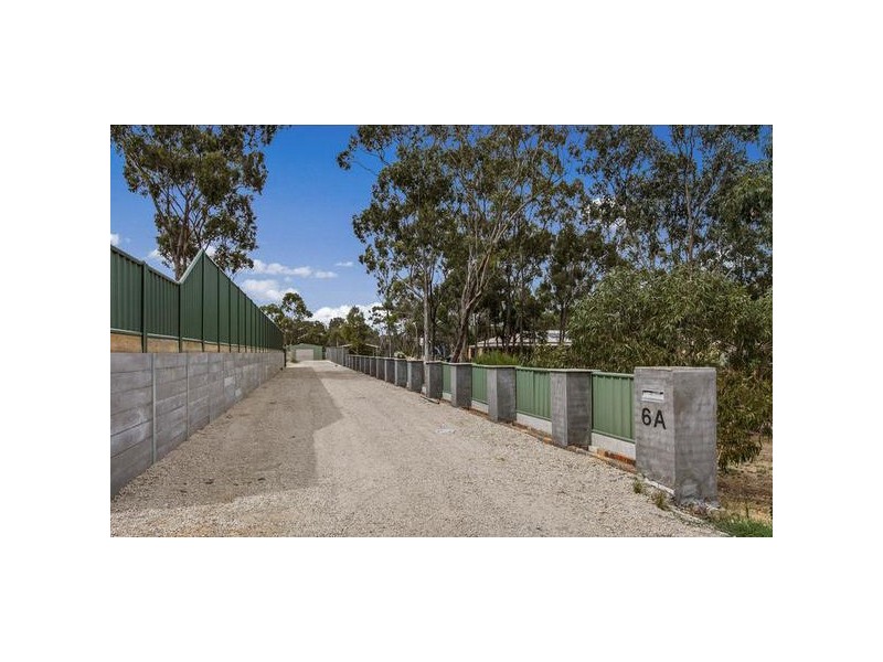 6A Clay Gully Court, Maiden Gully VIC 3551