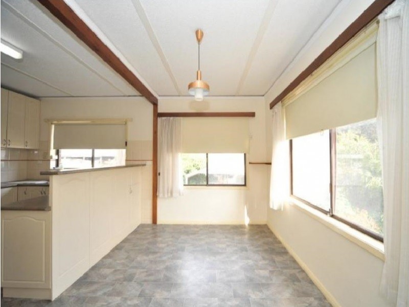 53 Race Street, Flora Hill VIC 3550