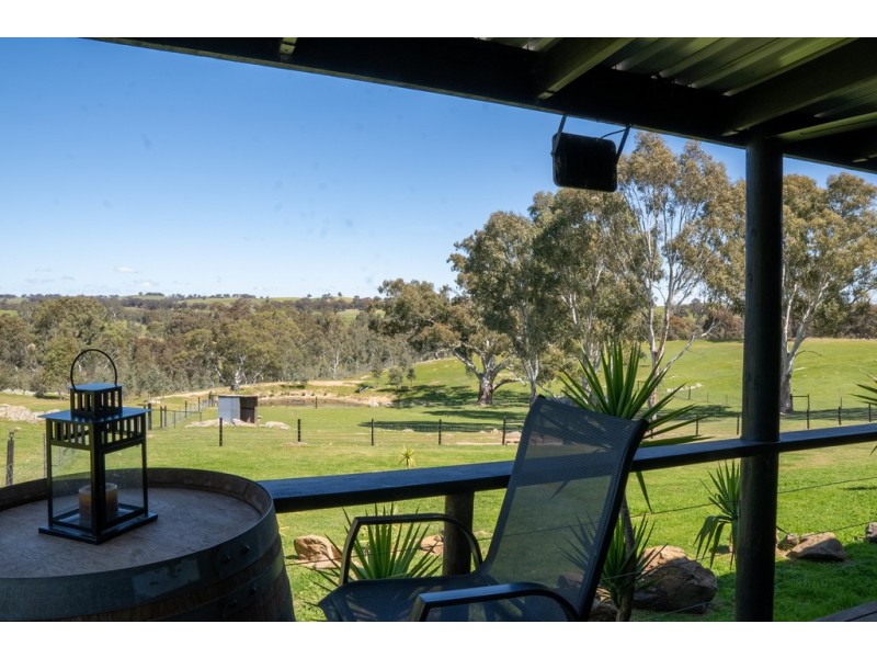 567 Spring Flat Road, Mia Mia VIC 3444