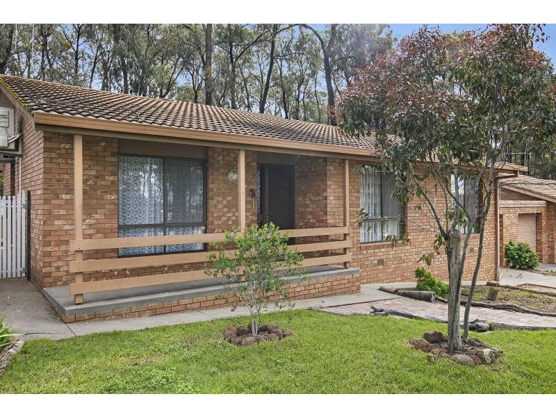 1/126 Edwards Road, Kennington VIC 3550