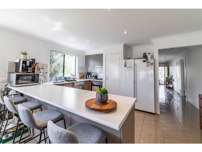 167 Jobs Gully Road, Eaglehawk VIC 3556