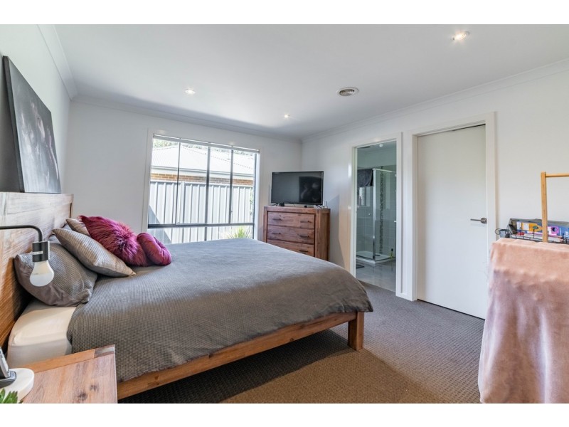 167 Jobs Gully Road, Eaglehawk VIC 3556