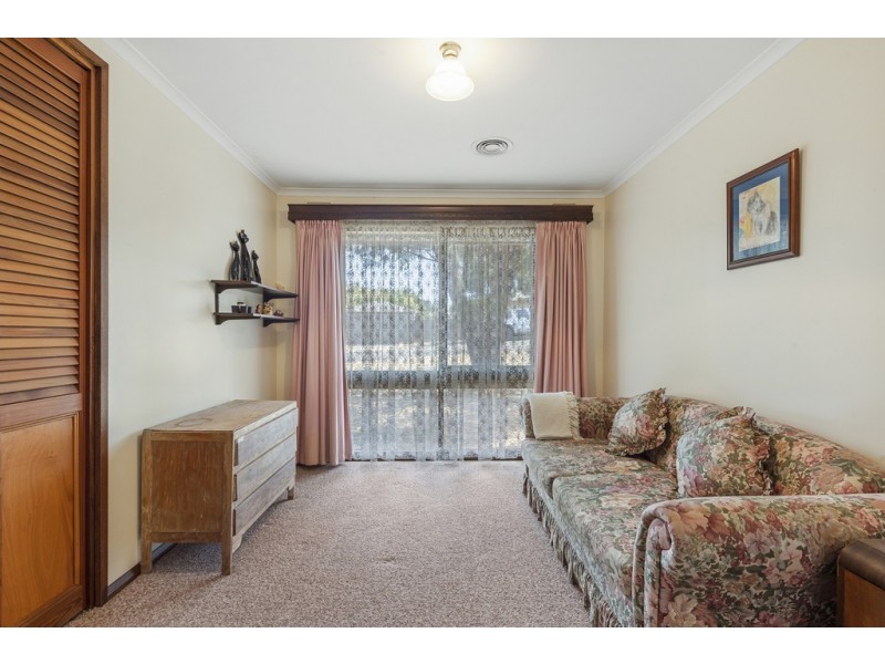 31 Burrowes Street, Golden Square VIC 3555
