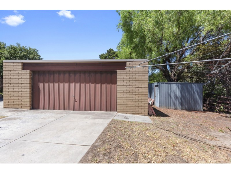 31 Burrowes Street, Golden Square VIC 3555
