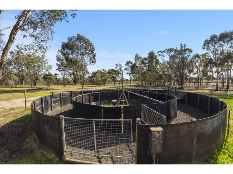 765 Epsom-Barnadown Road, Bagshot VIC 3551