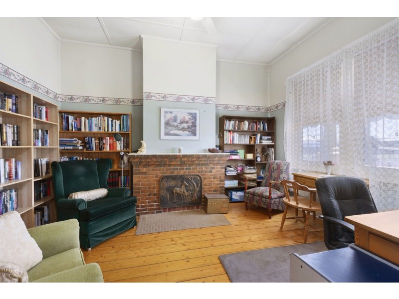 2 Denham Street, Eaglehawk VIC 3556