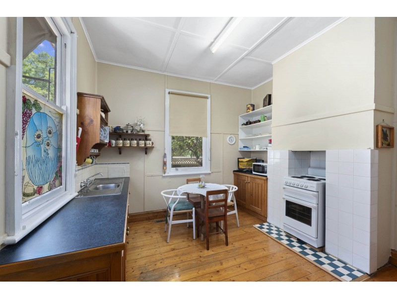 2 Denham Street, Eaglehawk VIC 3556