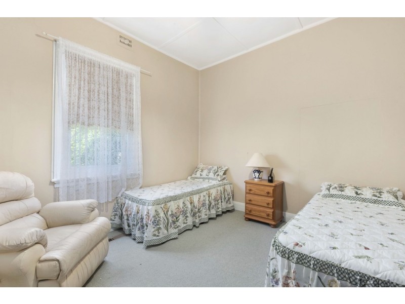 2 Denham Street, Eaglehawk VIC 3556
