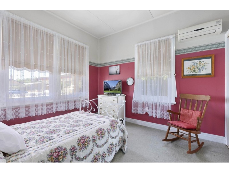 2 Denham Street, Eaglehawk VIC 3556