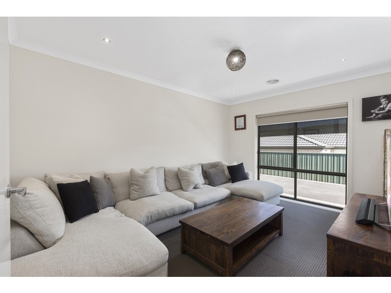 46 Janelle Drive, Maiden Gully VIC 3551