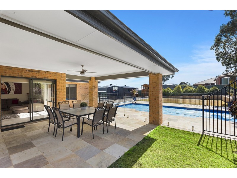 46 Janelle Drive, Maiden Gully VIC 3551