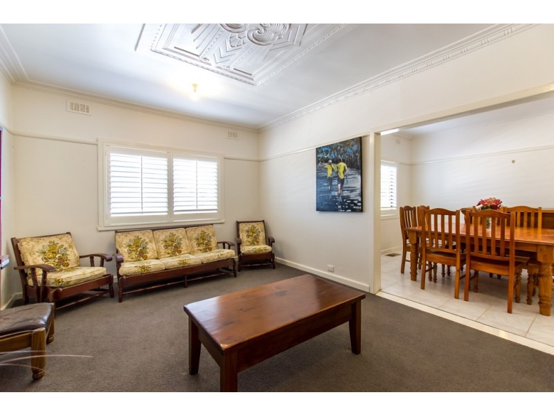5 Wilson Street, Sailors Gully VIC 3556
