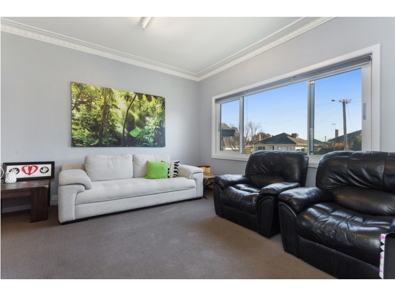 8 Graham Street, Kangaroo Flat VIC 3555