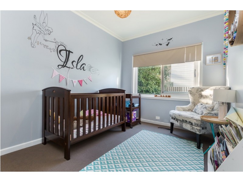 8 Graham Street, Kangaroo Flat VIC 3555