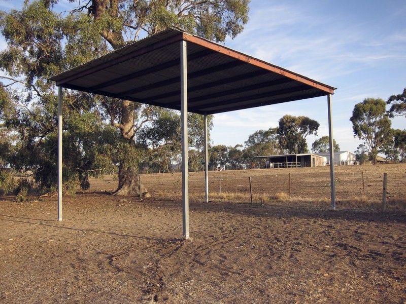 246 Hunters Lane, Knowsley VIC 3523