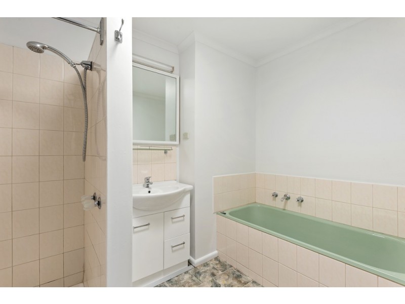 402 Eaglehawk Road, Eaglehawk VIC 3556