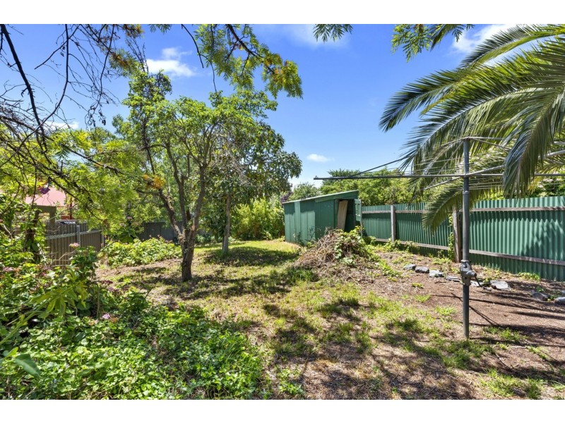 402 Eaglehawk Road, Eaglehawk VIC 3556