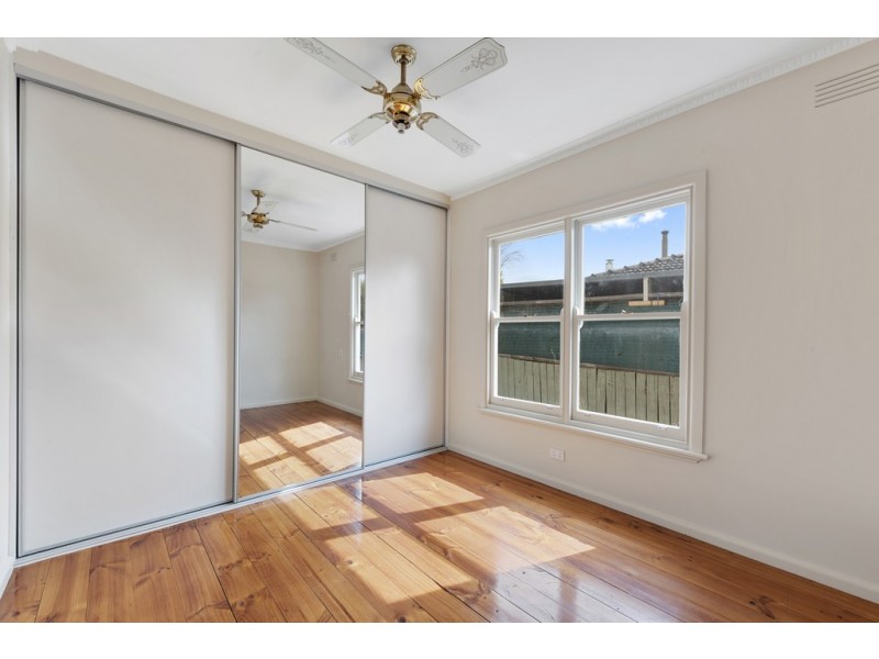 5 Nankoor Street, Golden Square VIC 3555