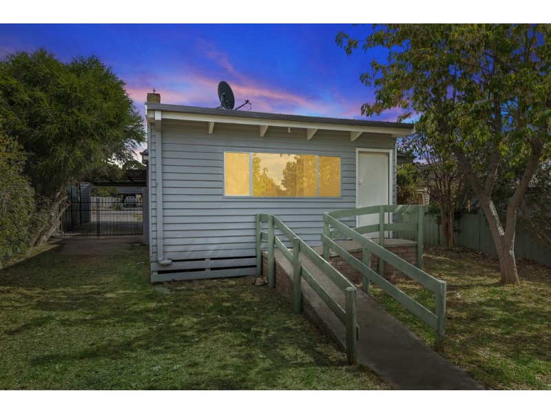 5 Nankoor Street, Golden Square VIC 3555