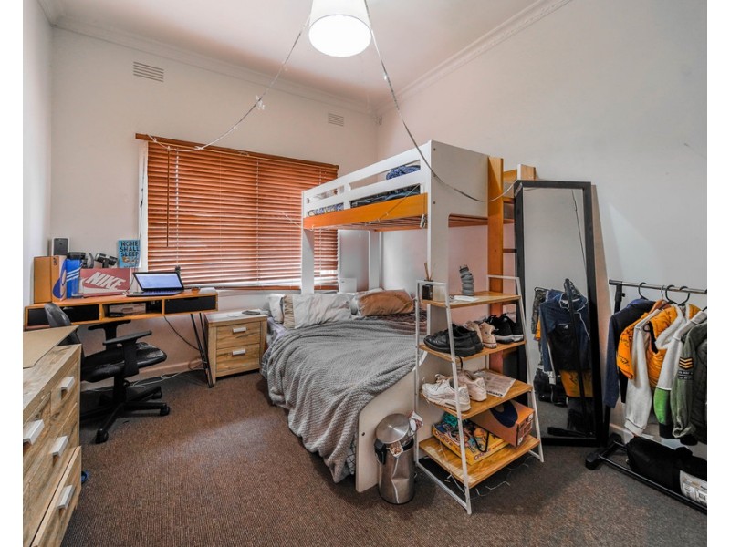 1 Morrison Street, Kangaroo Flat VIC 3555