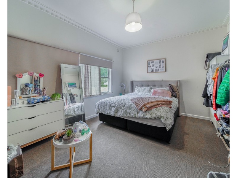 1 Morrison Street, Kangaroo Flat VIC 3555
