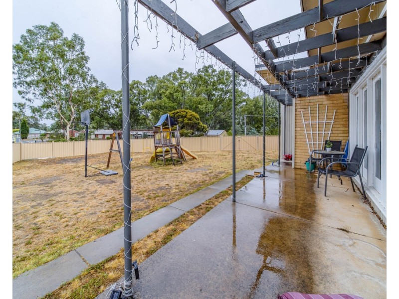 1 Morrison Street, Kangaroo Flat VIC 3555
