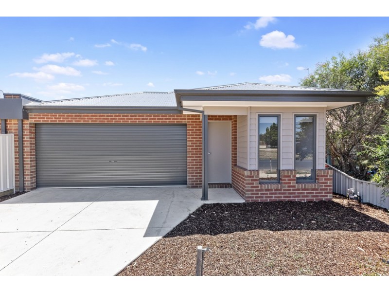 119B Station St, Epsom VIC 3551