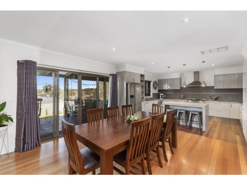 47 Browning Street, Kangaroo Flat VIC 3555