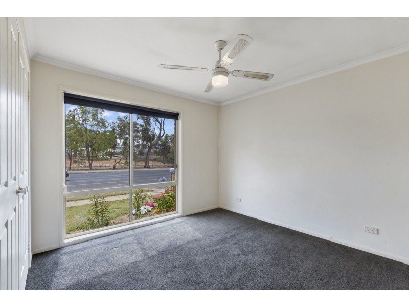 95 Olympic Parade, Kangaroo Flat VIC 3555