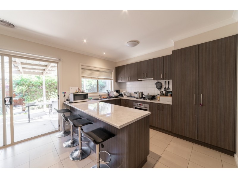 42 Lower Beckhams Rd, Maiden Gully VIC 3551