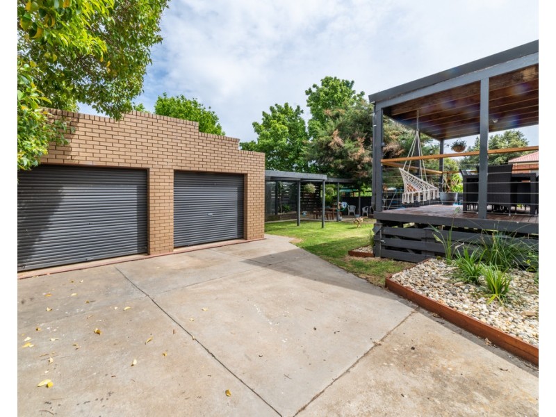 10 Archer Street, Kangaroo Flat VIC 3555