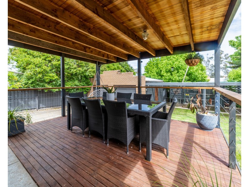 10 Archer Street, Kangaroo Flat VIC 3555