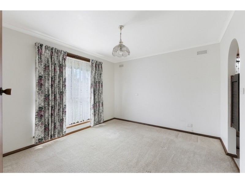23 Naranghi Drive, Strathdale VIC 3550