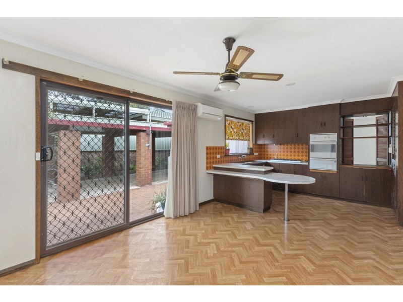 23 Naranghi Drive, Strathdale VIC 3550