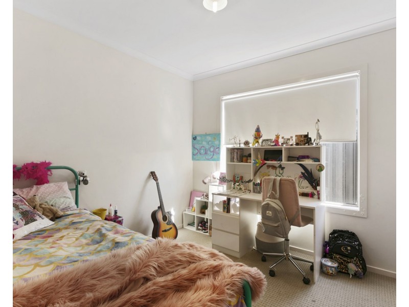 16 Grayton Street, Marong VIC 3515