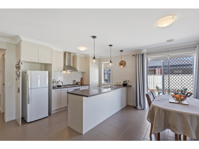 18 Allen Street, Epsom VIC 3551