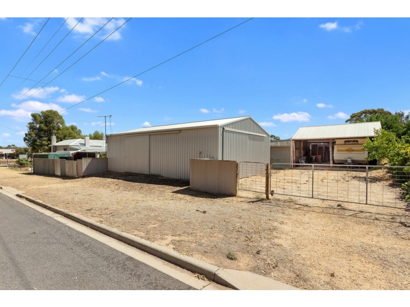 42 Barkly Street, Dunolly VIC 3472