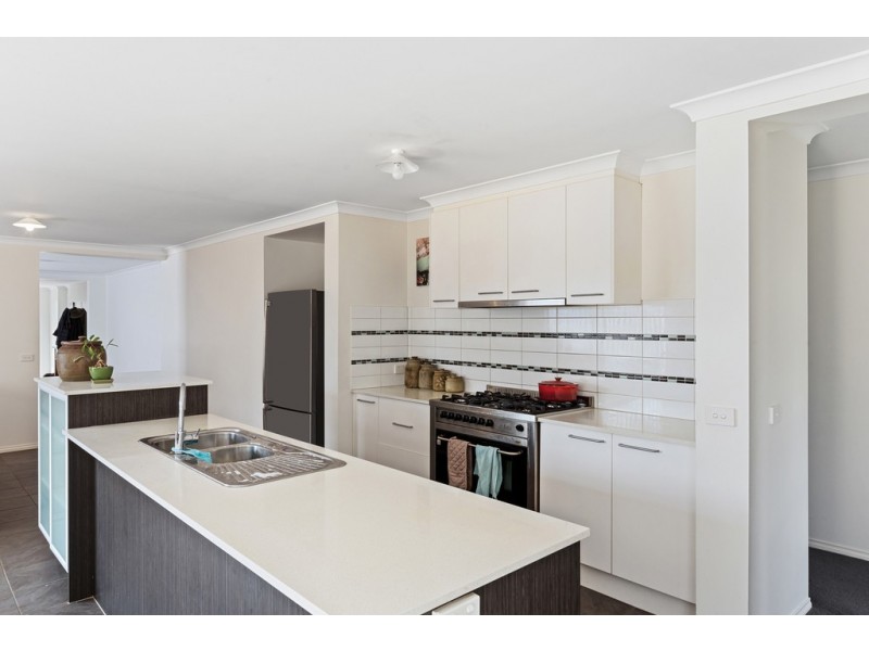 7 Hanover Place, Strathfieldsaye VIC 3551