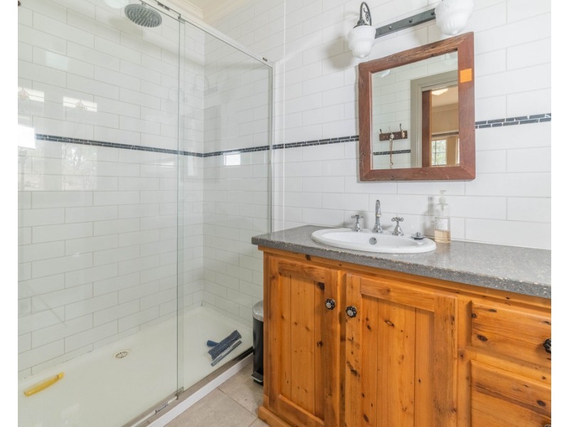 2 Degille Street, North Bendigo VIC 3550